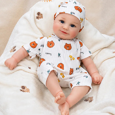 Adorable reborn baby doll for children, doll collectors, gift buyers, and reborn enthusiasts who enjoy realistic baby dolls and imaginative play.